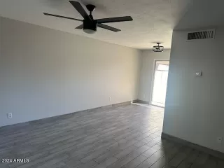 Photo #3: 6664019 Listing 