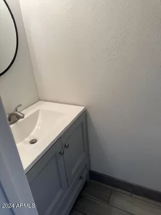 Photo #4: 6664019 Listing 