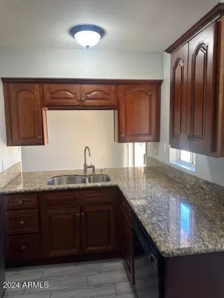 Photo #6: 6664019 Listing 