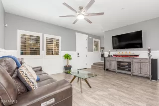 Photo #2: 6664046 Listing 