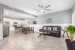 Photo #3: 6664046 Listing 