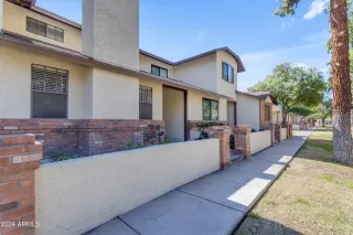 Photo #1: 6664129 Listing 