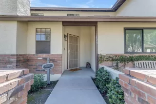 Photo #2: 6664129 Listing 