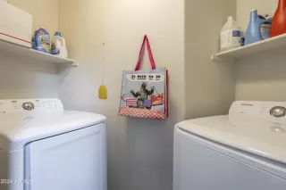 Photo #5: 6664155 Listing 