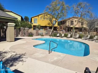 Photo #2: 6664419 Listing