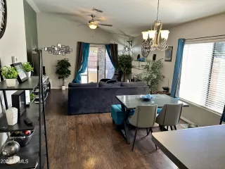 Photo #3: 6664624 Listing