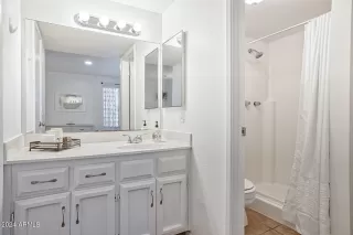 Photo #6: 6664688 Listing