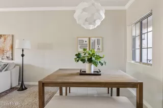 Photo #6: 6664776 Listing