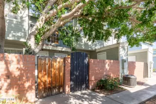 Photo #2: 6665087 Listing 