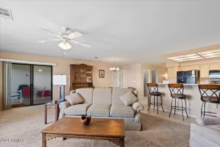 Photo #5: 6665370 Listing 