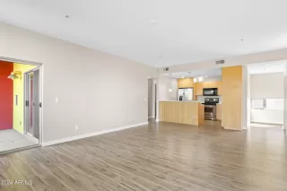 Photo #3: 6665415 Listing 