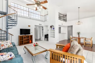 Photo #5: 6665562 Listing 