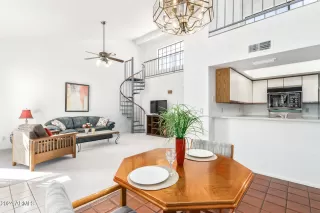 Photo #6: 6665562 Listing 