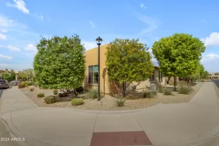 Photo #5: 6665644 Listing