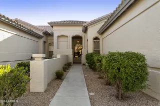 Photo #1: 6665707 Listing