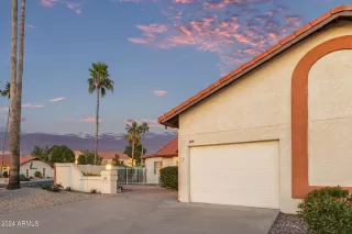 Photo #5: 6665843 Listing 