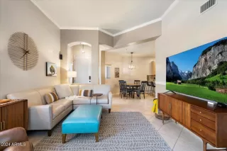 Photo #5: 6665897 Listing 