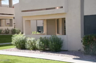 Photo #2: 6665949 Listing 