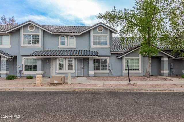 MLS: 6666257 Condo For Sale