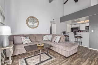 Photo #3: 6666322 Listing 