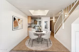 Photo #5: 6666668 Listing