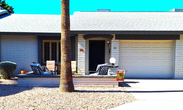 MLS: 6666820 Condo For Sale