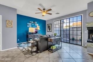 Photo #4: 6667107 Listing