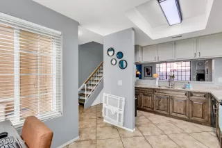 Photo #6: 6667107 Listing