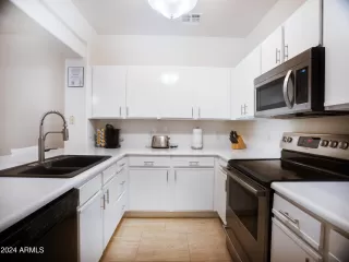 Photo #4: 6667126 Listing 