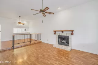 Photo #2: 6667219 Listing