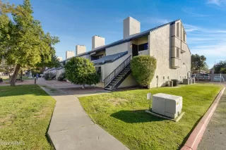 Photo #3: 6667411 Listing