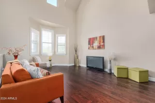 Photo #4: 6667631 Listing