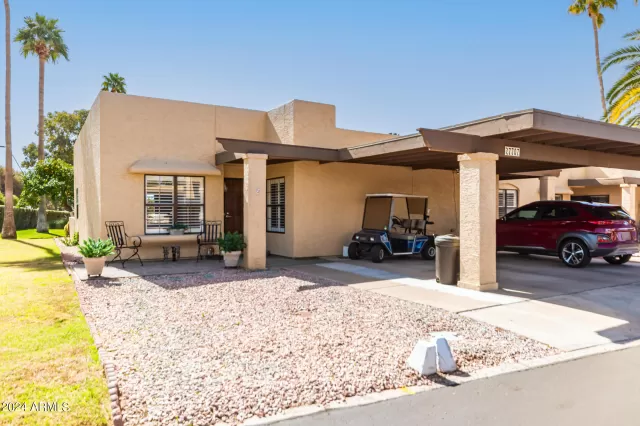 MLS: 6667685 Condo For Sale