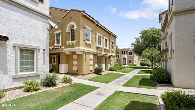 MLS: 6667760 Condo For Sale