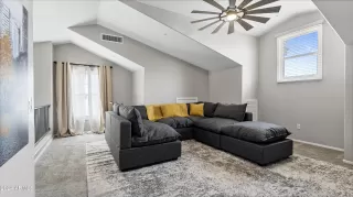 Photo #2: 6667760 Listing