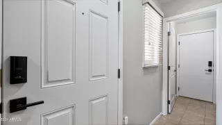 Photo #5: 6667760 Listing