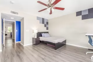 Photo #3: 6667795 Listing