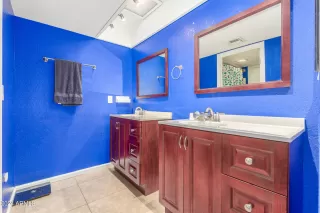 Photo #5: 6667795 Listing