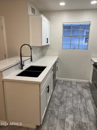 Photo #4: 6667806 Listing 