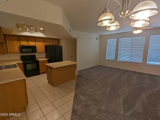 Photo #3: 6668084 Listing