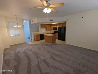 Photo #6: 6668084 Listing