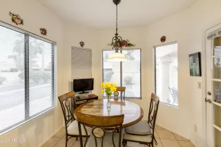 Photo #4: 6668481 Listing