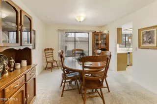 Photo #6: 6668481 Listing