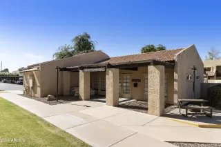 Photo #2: 6668601 Listing 