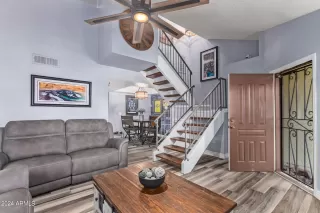 Photo #4: 6668803 Listing 