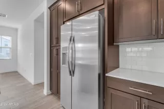 Photo #4: 6668931 Listing 