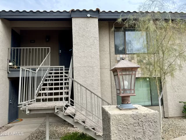 MLS: 6668988 Condo For Sale