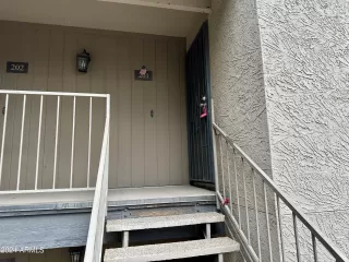 Photo #2: 6668988 Listing 