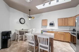 Photo #4: 6669146 Listing 