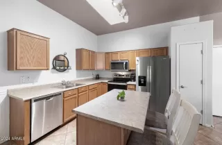 Photo #5: 6669146 Listing 